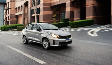 Fiat Cronos atinge marco histórico de 500 mil unidades produzidas na Argentina