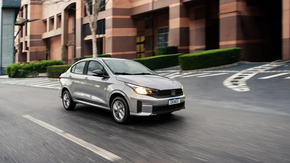 Fiat Cronos atinge marco histórico de 500 mil unidades produzidas na Argentina