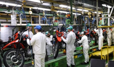 Honda alcança marco histórico de 32 milhões de motos produzidas em Manaus