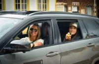 Patinhos de borracha no seu Jeep? Entenda o movimento “Ducking” que conquistou os donos de Jeep no Brasil