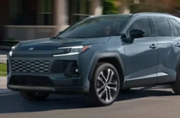 Toyota confirma nova geração do RAV4 para o Brasil em meio à ofensiva chinesa