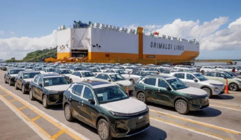 Geely EX5 EM-i desembarca no Brasil: SUV híbrido terá produção nacional no Paraná ainda em 2026