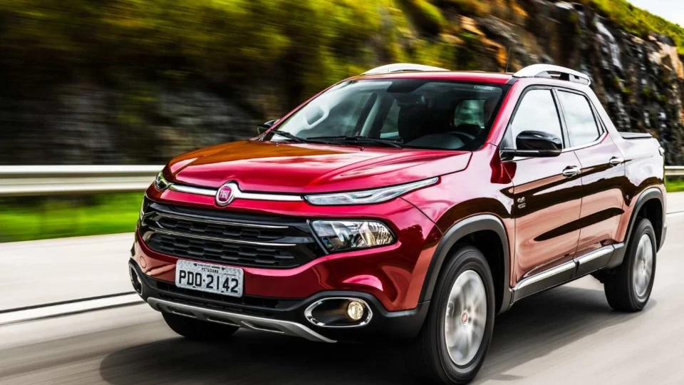 Fiat Toro 10 Anos: A trajetória da picape que reinventou o segmento e chega renovada na linha 2026