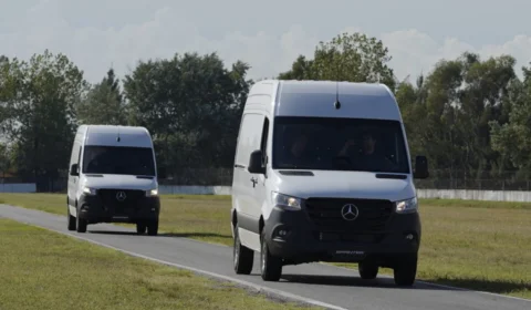 Mercedes-Benz Sprinter ganha transmissão automática 9G-Tronic em toda a linha: veja preços e detalhes