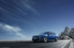 O Despertar da Neue Klasse: BMW i3 Chega em 2026 para Redefinir o Prazer de Dirigir Elétrico