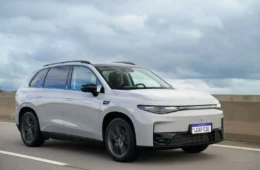 Leapmotor C10 Ultra-Híbrido brilha na Europa e conquista o título de “Híbrido Plug-In do Ano” em Portugal