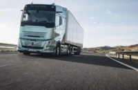 Volvo rompe a barreira dos 700 km com o novo FH Aero Electric