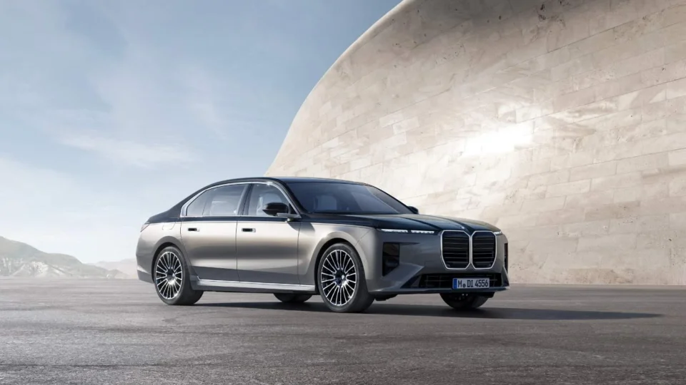 Novo BMW Série 7: A revolução do luxo com DNA ‘Neue Klasse’