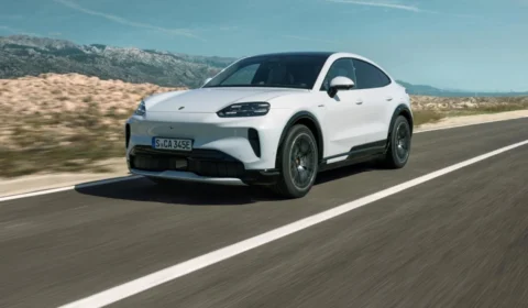 Porsche revela o novo Cayenne Coupé Elétrico 2026 com até 1.156 cv em Pequim