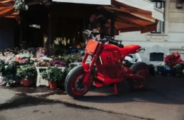 Brabus entra no mercado de motos elétricas de luxo