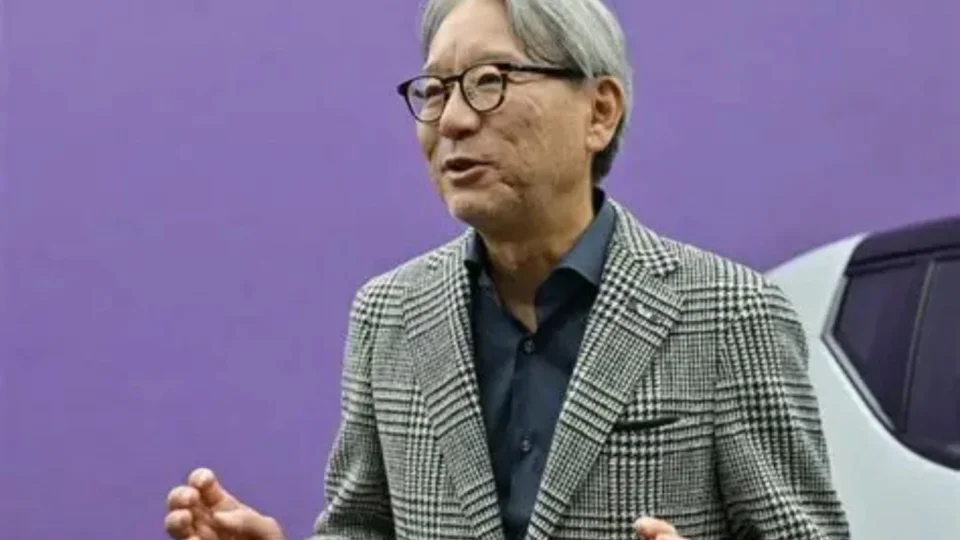 CEO da Honda vê China como alerta e adia aposta elétrica nos EUA