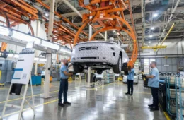 Novo Chevrolet Sonic: GM revela detalhes do SUV Cupê que chega ainda em 2026