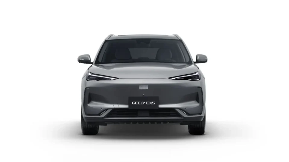 Geely EX5 EM-i chega ao Brasil: O Híbrido que mira Compass e Corolla Cross já de olho na produção nacional