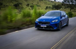 BMW M135 xDrive chega com extensa lista de Acessórios Originais BMW para um visual ainda mais exclusivo