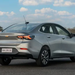 Onix Eco 100% etanol já aparece na tabela de preços da Chevrolet