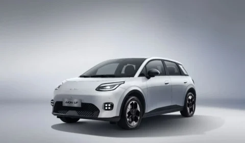 GAC Aion UT inicia pré-venda no Brasil com mira apontada para o BYD Dolphin