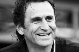 Luto no esporte: Morre Alex Zanardi, lenda do automobilismo e exemplo de superação, aos 59 anos