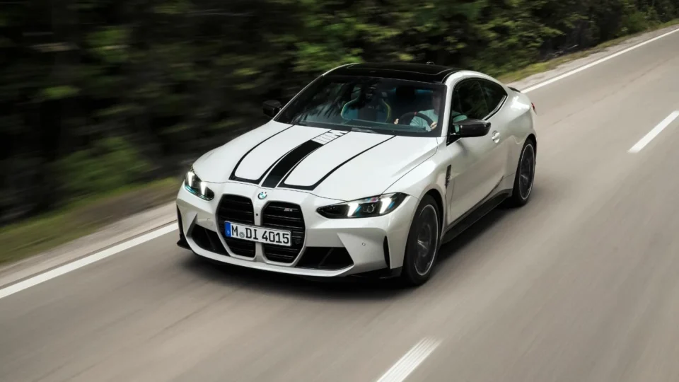 Novo BMW M4 Competition chega ao Brasil com 510 cv e tração traseira