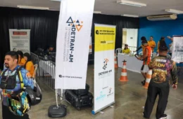 Maio Amarelo: Detran-AM e Abraciclo iniciam mais uma edição do Pit Stop Educativo