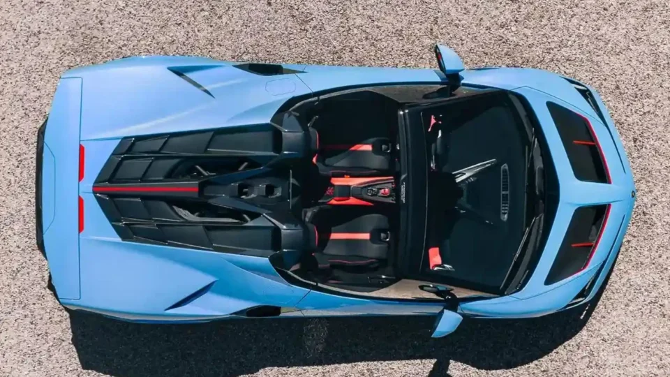 Lamborghini escolhe a Bridgestone como fornecedora de pneus da Fenomeno Roadster