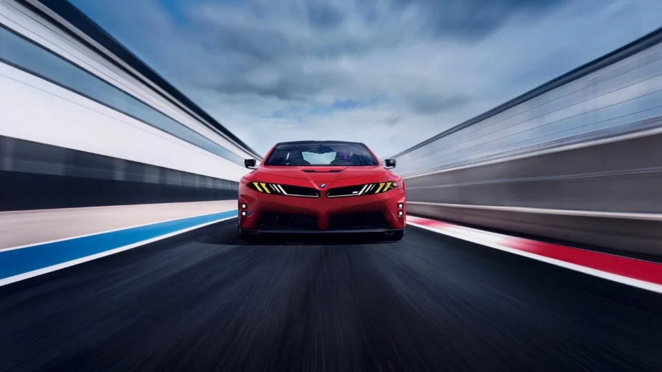 BMW M Concept Neue Klasse: O futuro elétrico e radical da marca nasce em Le Mans