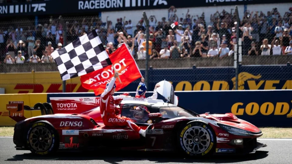 Toyota supera desafios e vence a épica 94ª edição das 24 Horas de Le Mans