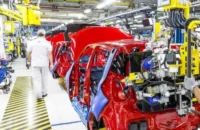Stellantis abre 1.500 vagas em MG e RJ para acelerar produção do Novo Fiat Argo e Jeep Avenger