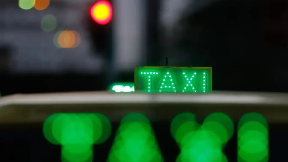 Move Brasil: Motoristas de apps e taxistas já podem pedir financiamento