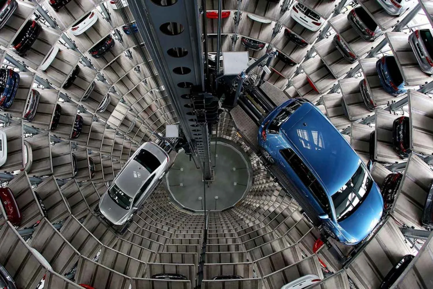 Crise Histórica: Volkswagen avalia fechar quatro fábricas e cortar até 100 mil empregos