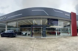 BYD Parvi recebe clientes de Manaus e apresenta novas instalações, ampliações, oferecendo melhor atendimento e operações na área de pós-venda