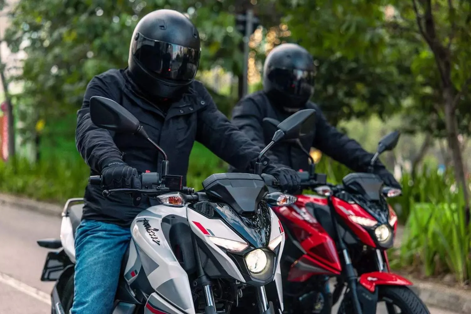 Mercado de motos acelera no 1º semestre de 2026: vendas crescem 14% e elétricas disparam