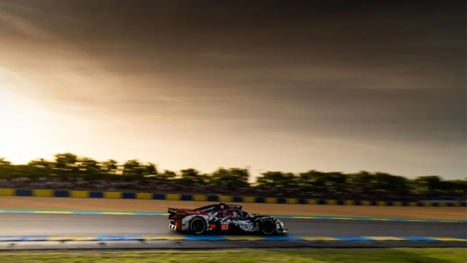 Peugeot TotalEnergies busca redenção e bons pontos nas 6 Horas de São Paulo do FIA WEC