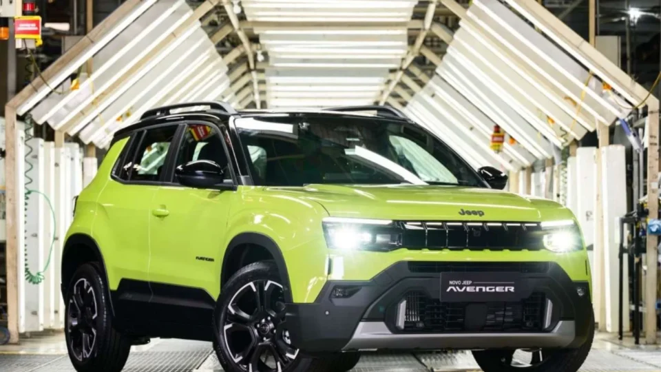 Novo Jeep Avenger inicia produção no Polo Automotivo de Porto Real