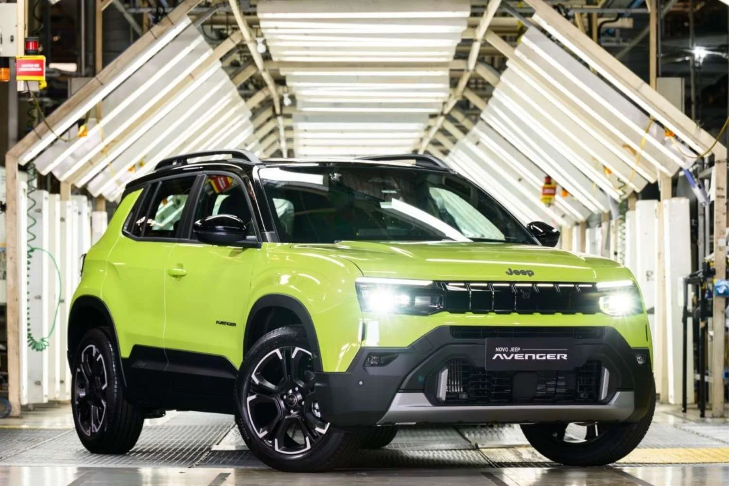 Novo Jeep Avenger inicia produção no Polo Automotivo de Porto Real
